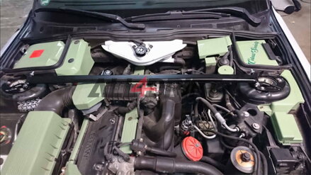 Rozpěrná tyč BMW E32 - vrchní, přední  | All4Drift