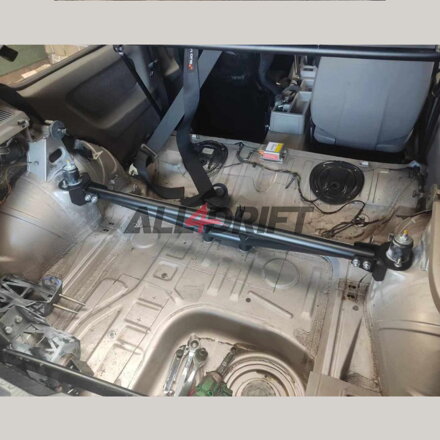 Zadní rozpěrná tyč BMW E36 Compact XBRACE