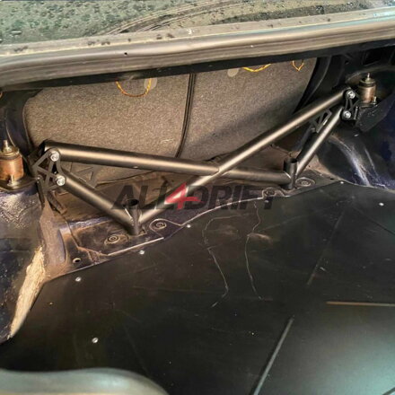 Zadní rozpěrná tyč BMW E36 XBRACE