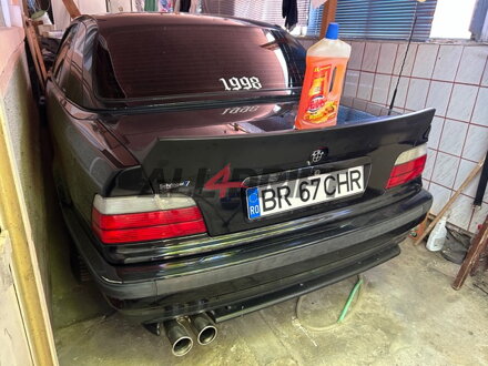 Ducktail křídlo (rocket bunny) BMW E36 coupe