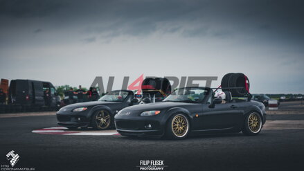 Držák na kola Mazda MX5 NC